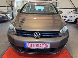 Braun Gebraucht 2009 VW Golf Plus Cross Comfortline Van / Kleinbus | 6.490 € (Fairer Preis)
