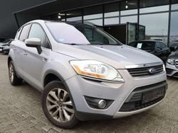Micastonesilber metallic Gebraucht 2013 Ford Kuga Individual SUV | 6.402 €