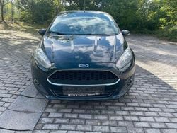 Schwarz Gebraucht 2016 Ford Fiesta Kleinwagen | 4.499 € (Superpreis)