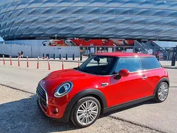 Rot Gebraucht 2018 Mini Cooper Chili Kleinwagen | 15.900 € (Fairer Preis)