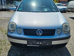 Silber Gebraucht 2002 VW Polo Limousine | 500 € (Superpreis)