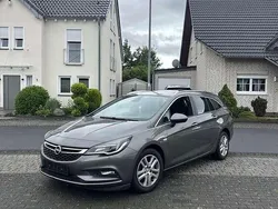 Grau Gebraucht 2017 Opel Astra Dynamic Kombi | 7.500 € (Guter Preis)