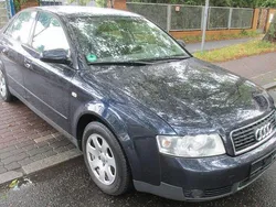 Blau Gebraucht 2003 Audi A4 Limousine | 1.150 € (Guter Preis)