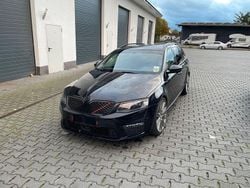 Schwarz Gebraucht 2016 Skoda Octavia RS Kombi | 12.000 € (Guter Preis)