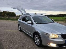 Gebraucht 2011 Skoda Superb Family Kombi | 5.800 € (Fairer Preis)