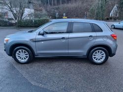 Grau Gebraucht 2016 Mitsubishi ASX Plus SUV | 11.800 € (Etwas zu teuer)