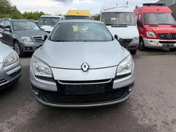 Grau Gebraucht 2012 Renault Mégane III Dynamique Limousine | 4.999 € (Fairer Preis)