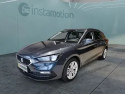 Grau Gebraucht 2024 Seat Leon Style Van / Kleinbus | 25.380 € (Superpreis)