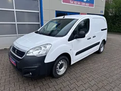 Weiß Gebraucht 2018 Peugeot Partner Premium Van / Kleinbus | 7.999 € (Guter Preis)