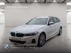 Weiß Gebraucht 2024 BMW 318 Shadowline Kombi | 31.206 € (Superpreis)