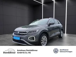 Indiumgrau (grau) Gebraucht 2024 VW T-Roc Style SUV | 28.885 € (Fairer Preis)