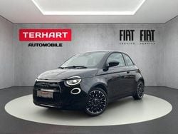 Colore esterno (onyx schwarz) Gebraucht 2022 Fiat 500e Icon Kleinwagen | 18.987 € (Fairer Preis)