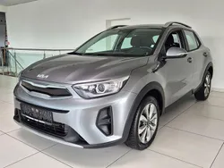Meteorite grey Gebraucht 2024 Kia Stonic Vision SUV | 18.490 € (Guter Preis)