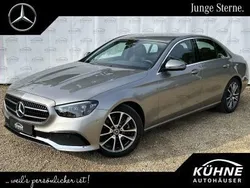 Silber (mojavesilber) Gebraucht 2023 Mercedes E220 Avantgarde Limousine | 41.900 € (Guter Preis)