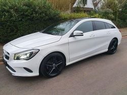 Weiß Gebraucht 2019 Mercedes CLA180 Limousine | 16.950 € (Superpreis)