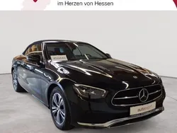 Smaragdgrün metallic Gebraucht 2021 Mercedes E220 Avantgarde Cabrio | 38.690 € (Guter Preis)