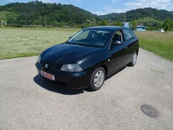 Schwarz Gebraucht 2004 Seat Ibiza Fresh Limousine | 1.199 € (Fairer Preis)