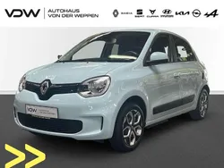 Bleu dragee Gebraucht 2021 Renault Twingo Kleinwagen | 13.490 € (Etwas zu teuer)