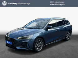 Blau Gebraucht 2023 Ford Focus ST-Line Kombi | 24.450 € (Guter Preis)
