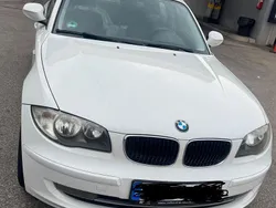 Weiß Gebraucht 2010 BMW 116 Sport Line Kleinwagen | 2.599 € (Superpreis)