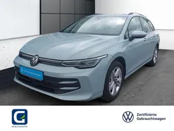 Blau Gebraucht 2024 VW Golf VIII Life Kombi | 26.560 € (Fairer Preis)