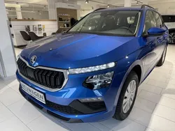 Blau Neu 2024 Skoda Kamiq Essence SUV | 20.990 € (Guter Preis)
