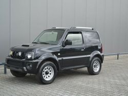 Schwarz metallic Gebraucht 2016 Suzuki Jimny Style SUV | 13.999 € (Fairer Preis)