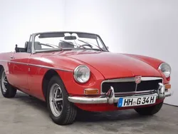 Rot Gebraucht 1974 MG B Cabrio | 18.900 €