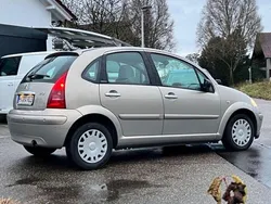 Silber Gebraucht 2003 Citroën C3 Exclusive Kleinwagen | 1.500 € (Fairer Preis)