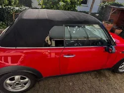 Rot Gebraucht 2005 Mini ONE Kleinwagen | 5.200 €