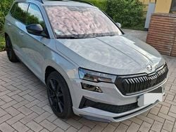 Grau Gebraucht 2022 Skoda Karoq SportLine SUV | 32.990 € (Fairer Preis)