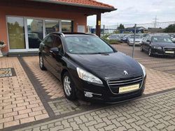 Lackierung schwarz perla nera/ Gebraucht 2011 Peugeot 508 Active Kombi | 6.400 € (Etwas zu teuer)