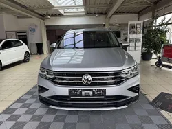 Grau Gebraucht 2021 VW Tiguan Elegance SUV | 31.990 € (Fairer Preis)