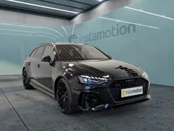 Schwarz Gebraucht 2023 Audi RS4 Kombi | 81.090 € (Fairer Preis)
