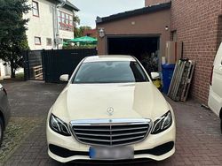 Beige Gebraucht 2020 Mercedes E200 Limousine | 18.500 € (Superpreis)