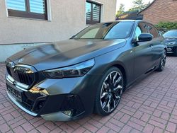 Saphirschwarz Gebraucht 2023 BMW 520 M Sport Limousine | 54.950 €