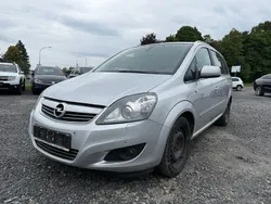 Silber Gebraucht 2012 Opel Zafira Family Van / Kleinbus | 2.799 € (Superpreis)