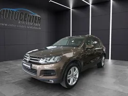 Braun Gebraucht 2011 VW Touareg SUV | 15.980 € (Teuer)