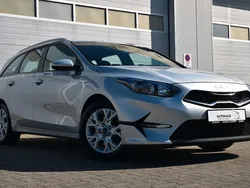 Silber Gebraucht 2022 Kia Ceed Sportswagon Kombi | 11.899 €