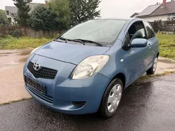 Blau Gebraucht 2007 Toyota Yaris Limousine | 1.490 € (Guter Preis)