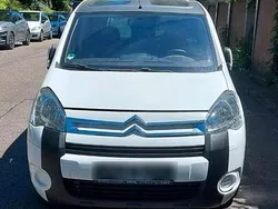 Weiß Gebraucht 2009 Citroën Berlingo Van / Kleinbus | 6.500 € (Teuer)