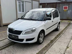 Weiß Gebraucht 2013 Skoda Roomster Plus Edition Kombi | 2.990 € (Guter Preis)