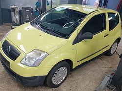 Gelb Gebraucht 2008 Citroën C2 Kleinwagen | 3.250 € (Teuer)