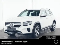Mercedes GLB180