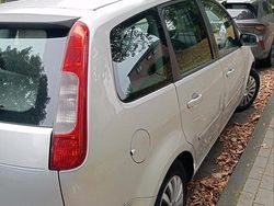 Beige Gebraucht 2004 Ford C-MAX Van / Kleinbus | 2.450 € (Etwas zu teuer)