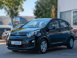 Schwarz Gebraucht 2020 Kia Picanto Attract Kleinwagen | 8.750 € (Fairer Preis)