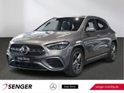 Grau Gebraucht 2023 Mercedes GLA200 AMG SUV | 40.980 € (Etwas zu teuer)