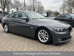 Grau Gebraucht 2007 BMW 320 Sport Line Coupé | 3.990 € (Guter Preis)