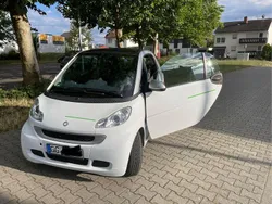 Weiß Gebraucht 2011 Smart ForTwo Coupé Passion Coupé | 5.555 € (Fairer Preis)