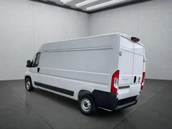 Weiß Gebraucht 2023 Fiat Ducato Van | 30.699 € (Guter Preis)